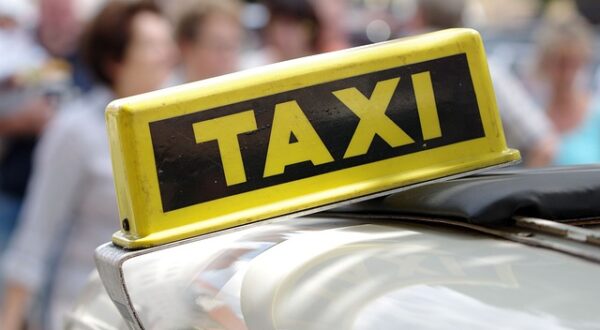 Consigli di Sicurezza per i Taxi a Milano: Guida per un Viaggio Sereno
